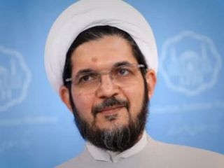 رئیس سابق مرکز اسلامی هامبورگ چند ساعت پس از درخواست «توقف حکم اخراج»، آلمان را ترک کرد