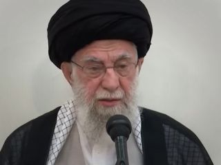 خامنه‌ای و توهم «انترناسیونال امت اسلامی»!