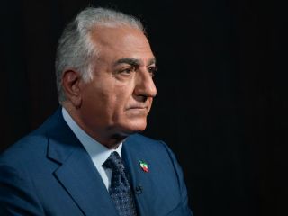 شاهزاده رضا پهلوی: کشتار ۷ اکتبر اسرائیل و ۱۴۰۱ ایرانیان معترض، یک مجرم دارد و آن هم علی خامنه‌ای است