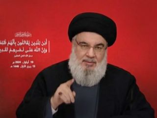 خامنه‌ای از مسلمانان خواست به لبنان کمک کنند