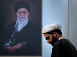 بروز نشانه‌هایی از شکاف عمیق در جمهوری اسلامی در پی «انفعال» تهران در برابر کشته شدن هنیه و نصرالله