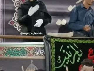 مراسم عزاداری امام حسین همراه با مترجم برای ناشنوایان