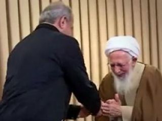 دست دادن عجیب آیت‌الله جوادی آملی با پزشکیان