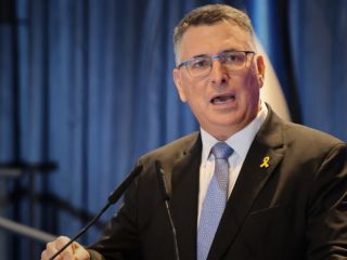 وزیر خارجه جدید اسرائیل: ترامپ صریحاً گفته «خطر هسته‌ای» ایران را درک می‌کند