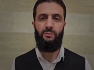 پیام ابومحمد جولانی به مردم با ظاهری جدید: بدون شلیک گلوله و ترساندن مردم شادی کنید