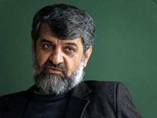 مهدی نصیری، مدیرمسئول سابق روزنامه کیهان در آرامگاه فردوسی بازداشت شد