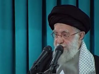 خامنه‌ای: قطعاً توقعات دولت‌های قُلدر پذیرفته نمی‌شود