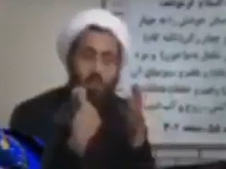 آخوندی که تقاضای جداسازی خون زنان و مردان در سازمان انتقال خون را دارد