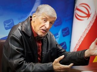 یک فرمانده پیشین سپاه: زمان صحبت از ساخت بمب اتمی فرا رسیده است