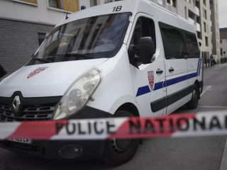 حمله به دبیرستانی در شهر نانت فرانسه؛ یک دانش‌آموز دختر کشته و سه نفر دیگر زخمی شدند