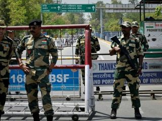 حمله تروریستی در کشمیر؛ هند و پاکستان شهروندان یکدیگر را از کشورشان اخراج کردند