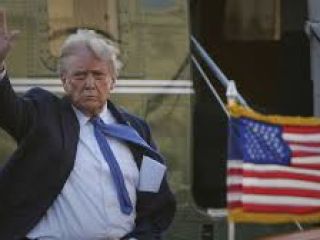 ترامپ: روسیه با تصرف نکردن همه اوکراین امتیاز بزرگی داد