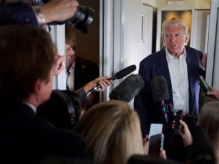 ترامپ: دستیابی به توافق باعث میلیاردها دلار صرفه‌جویی برای ایران خواهد شد