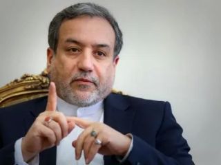 عراقچی: نتانیاهو می‌خواهد وقیحانه دیپلماسی آمریکا با ایران را به ترامپ دیکته کند