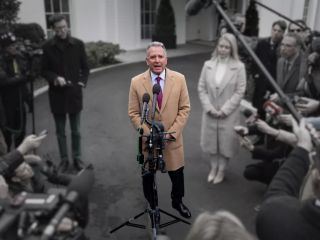 استیو ویتکاف،«خرفت دست‌وپا چلفتی» یا «معامله‌گر»؛ آیا ایران و روسیه دارند او را سر می‌دوانند؟