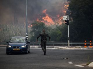 اعلام وضعیت اضطراری ملی در اسرائیل درپی آتش‌سوزی‌های گسترده