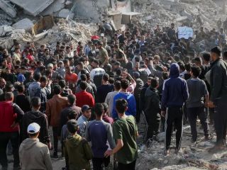 تلویزیون اسرائیل از پیشنهاد حماس مبنی بر تحویل تسلیحات سنگین و توقف حفر تونل‌های جدید خبر داد