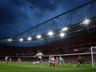 اتحادیه فوتبال انگلستان بازی زنان ترنس در تیم‌های زنان را ممنوع کرد