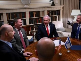 واشینگتن‌پست: هماهنگی والتز با نتانیاهو درباره حمله به ایران از دلایل برکناری او بود