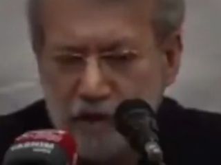 قطع برق هنگام سخنرانی علی لاریجانی: «مثل اینکه بحث‌‌های ما ناجور بود» حالا چیکار کنیم؟ سینه بزنیم؟