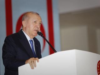 اردوغان به معترضان در قبرس شمالی هشدار داد : با حجاب دختران دانش‌آموز مقابله نکنید