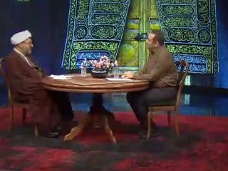 ادعای عجیب کارشناس صدا وسیما: دولت وظیفه دارد پول حج مردم رو بدهد تا مکه خالی نماند!