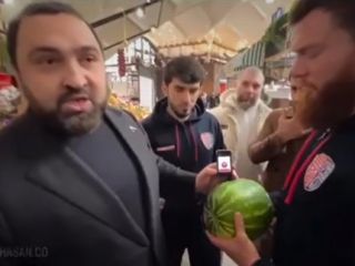 سلطان سلطان خامزایوف، معاون دومای(مجلس) روسیه : هیچوقت هندوانه ایرانی نخرید