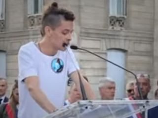 شهروند فرانسوی که قبلا در اوین زندانی بود: آقای اژه‌ای خجالت بکشید من در اوین شکنجه شده‌ام