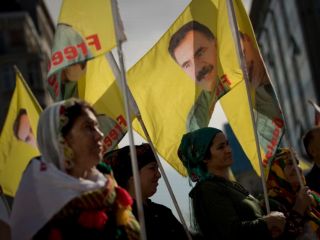 برگزاری نشست پ‌کاکا برای تصمیم تاریخی انحلال پس از ۴۰ سال مبارزه مسلحانه