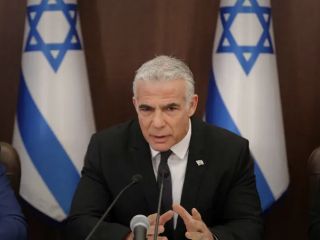 رهگیری موشک بالستیک حوثی و تاکید لاپید بر لزوم خنثی کردن کارشناسان ایرانی در داخل یمن