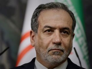 عراقچی: ایران به‌دنبال بمب هسته‌ای نیست ولی بر حق غنی‌سازی خود اصرار دارد