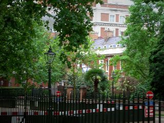 یکی از پنج ایرانی مظنون به حمله سفارت اسرائیل «به عنوان پناهجو وارد بریتانیا شده بود»