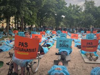قانون بحث‌برانگیز کمک به مرگ خودخواسته بار دیگر به مجلس فرانسه آمد