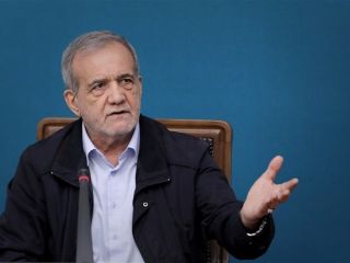 پزشکیان: ترامپ خیال کرده بیاید اینجا شعار بدهد ما می‌ترسیم