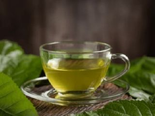 طرز تهیه دمنوش برگ توت سفید