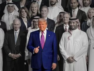 واکنش گسترده ایرانیان به سفر خاورمیانه ترامپ: با خود می‌گویم ما کجاییم، آن‌ها کجا هستند؟