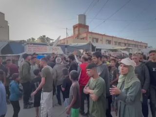 تظاهرات ضد‌حماس در غزه با شعارهایی برای زندگی و لزوم پایان جنگ و آوارگی