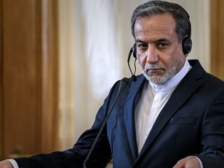 عراقچی: در حال بررسی هستیم آیا در دور بعدی مذاکرات با آمریکا شرکت کنیم یا نه