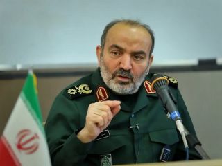 مشاور فرمانده سپاه: حاضریم اورانیوم غنی‌شده را هزار متر زیر زمین نگه‌ داریم