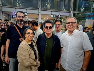 استقبال از جعفر پناهی در تهران با شعار «زن، زندگی آزادی»