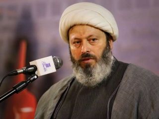 حمله تند روزنامه اصولگرا به قاسمیان: «بنام مردم غزه هم فاکتور می‌زنی؟»