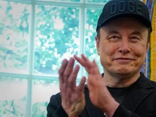 ماسک گزارش نیویورک‌تایمز را رد کرد؛ «مواد مخدر مصرف نمی‌کنم»