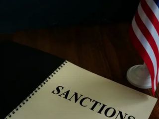 وال‌استریت ژورنال: آمریکا تحریم‌های تازه علیه ایران را متوقف کرد