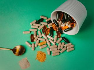 هشدار محققان: مصرف بیش از اندازه مکمل زردچوبه می‌تواند به کبد آسیب بزند