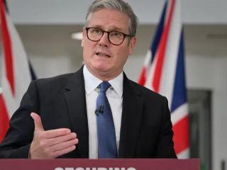 استارمر، نخست‌وزیر بریتانیا: در برنامه دفاعی جدید به سمت آمادگی جنگی خواهیم رفت