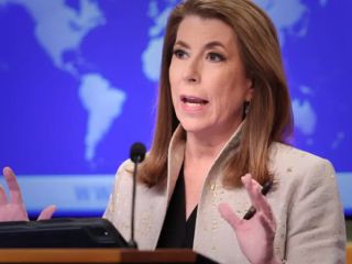 سخنگوی وزارت خارجه آمریکا: فشار حداکثری بر ایران با قدرت کامل دنبال می‌شود