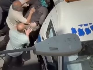 عذرخواهی شهرداری تهران بخاطر خشونت ماموران اورژانس اجتماعی با یک زن «معتاد متجاهر»