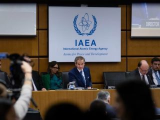 قطعنامه پیشنهادی سه کشور اروپایی همراه با آمریکا به آژانس؛ «ایران به تعهدات پایبند نبوده است»