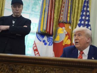 ترامپ و ماسک شمشیرهایشان را از رو بستند؛ واشنگتن خود را آماده می‌کند