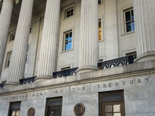 تحریم‌ آمریکا علیه نهادها و افرادی که «شبکه بانکی سایه» ایران را اداره می‌کنند